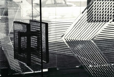 Ratingen – Glasschliff für Türanlage und Glasfenster der Stadthalle, 1975