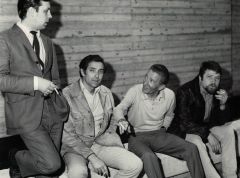Die „Macher“ des Reckewitz-Films „Wege zur Form“, 1968: v.l.n.r.: Horst Laube (Drehbuch), W. Reckewitz, Peter Karlsruhen (Kamera), Peter Brötzmann (Musik)