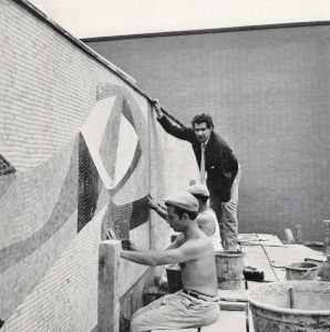 Bottrop – Mosaike und Kunstharzplatten innen und außen für das städtische Hallenbad, 1958